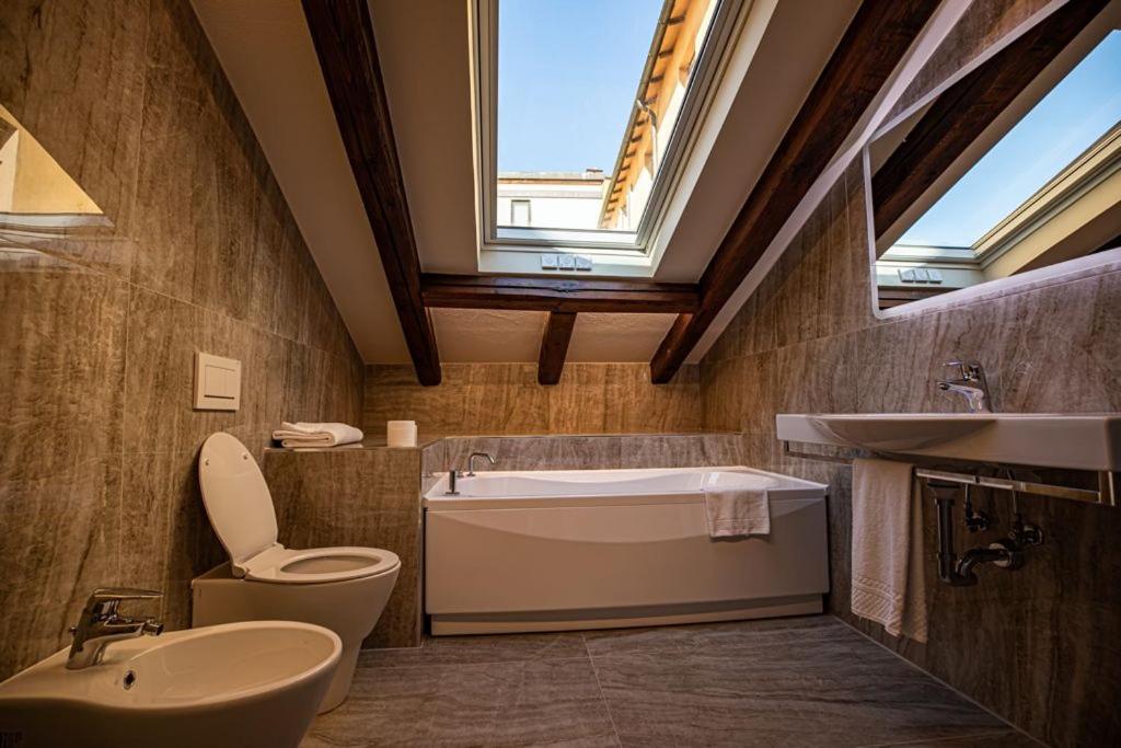 Appartamento Palazzo Bocchi Bologna Exteriör bild